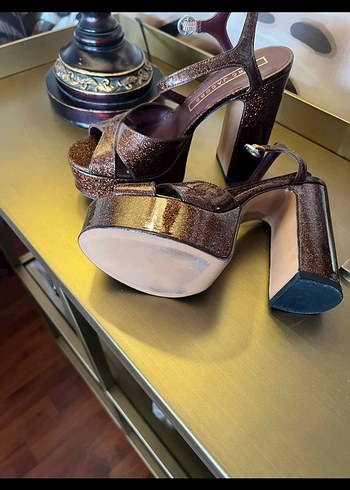 Marc jacobs Kahverengi Yılan Desenli Platform Topuklu Sandalet - Görsel 2