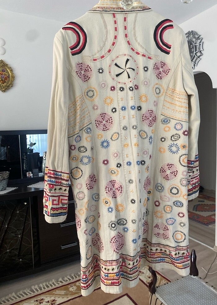 İşlemeli kaftan ceket - Görsel 4