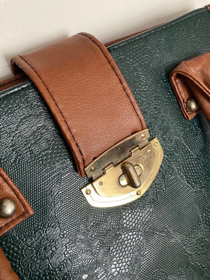 Kahverengi Deri Yılan Desenli Yeşil Vintage Çanta - Görsel 3