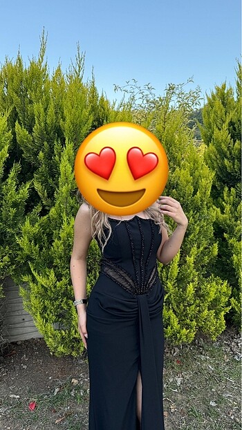 özel tasarım elbisedir