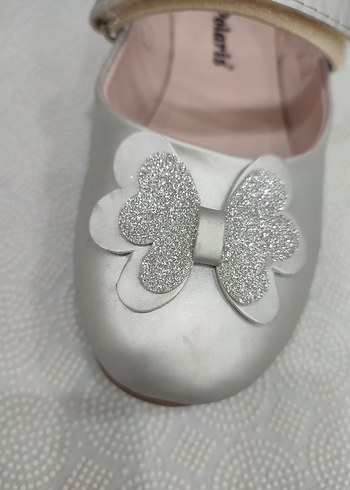 Beyaz Kız Çocuk Kelebekli Babet - Görsel 3