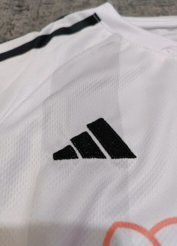 Beşiktaş yeni sezon forması - Görsel 4