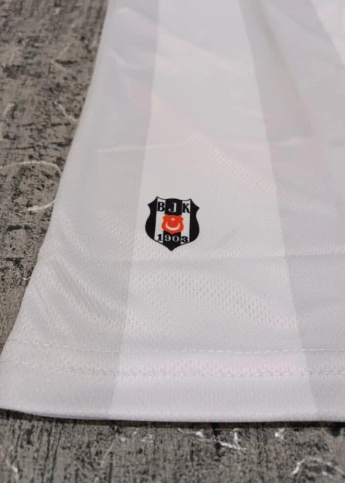 Beşiktaş yeni sezon forması - Görsel 2