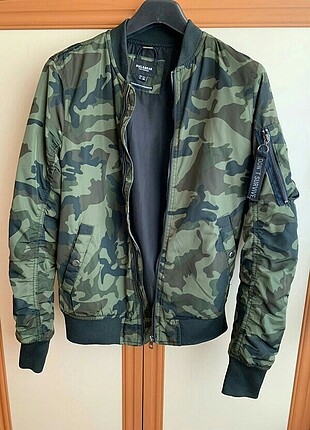 Bomber s beden