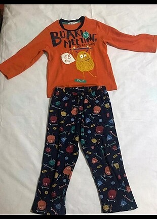 Pijama takımı