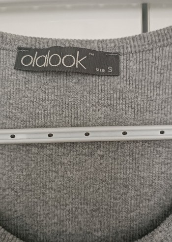 Gri Uzun Kollu Düğmeli Kadın Kazak - Görsel 4