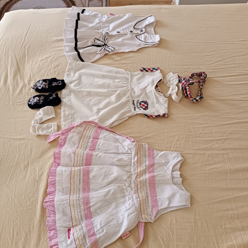 Nakışlı, Volanlı Beyaz Koton Kız Elbise - Görsel 2