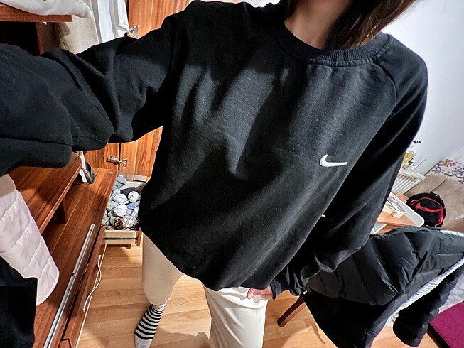 Nike sweatshirt