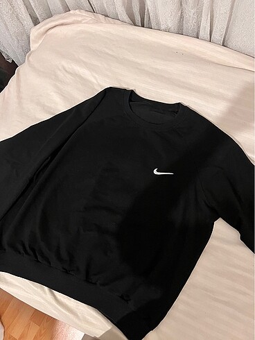 s Beden Nike sweatshirt