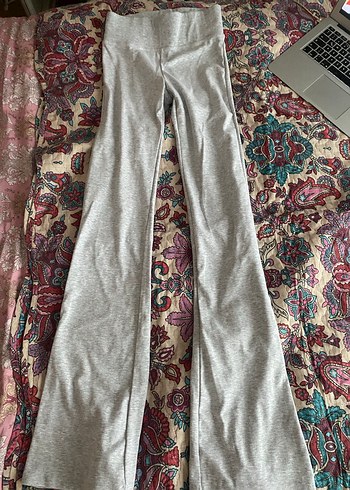 bershka gri ispanyol paça tayt - Görsel 2