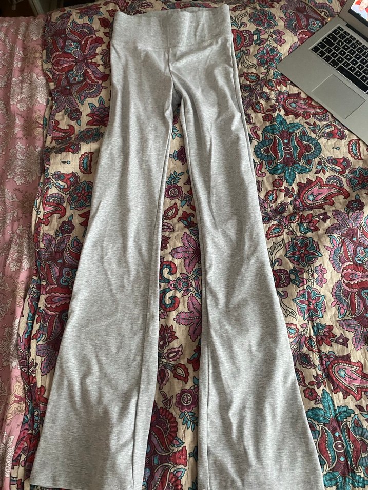 bershka gri ispanyol paça tayt - Görsel 2