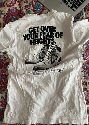 Nike Beyaz Kadın Kısa Kollu Tişört - Görsel 2