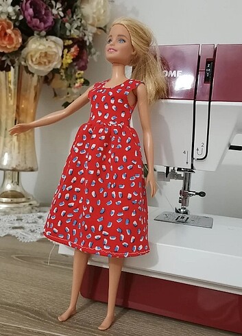 Barbie kıyafeti 