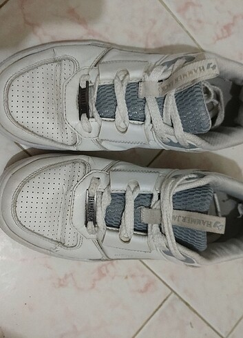 36 Beden beyaz Renk Beyaz ayakkabı 