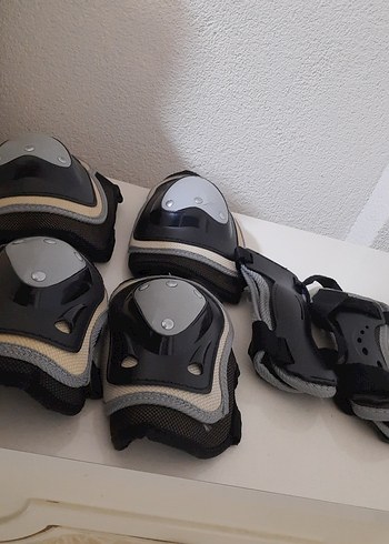 Siyah Gri Motosiklet Dizlikleri Velcro Bantlı - Görsel 3