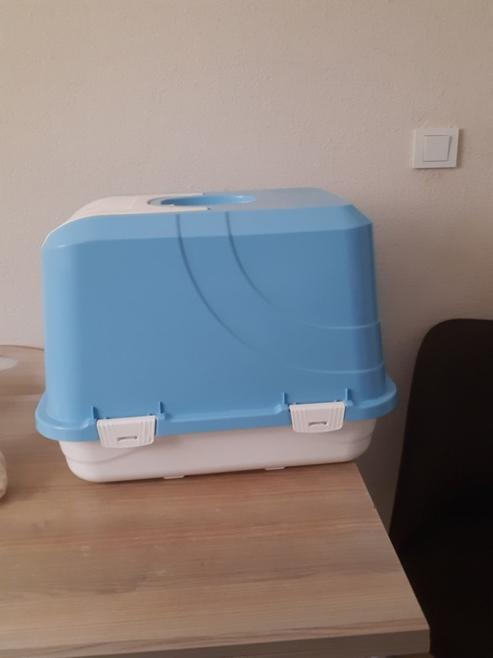 Pastel Mavi Kapalı Kedi Tuvaleti - Görsel 2