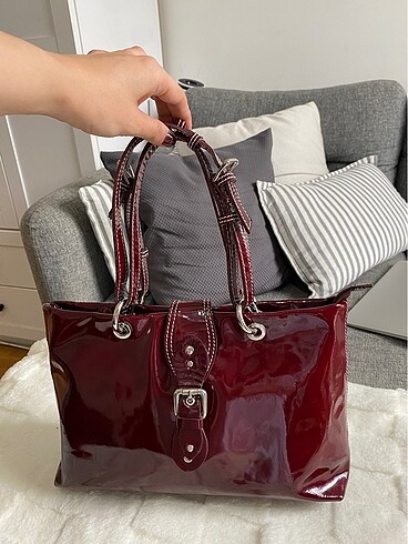 hotic bordo kol cantasi