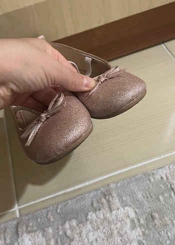 LC Waikiki Kız Çocuk Bej Fiyonk Detaylı Babet