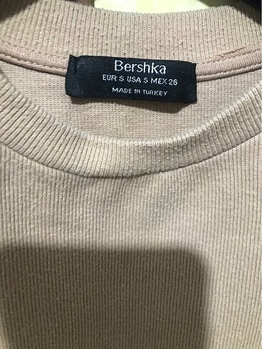s Beden Bershka kısa kollu badi
