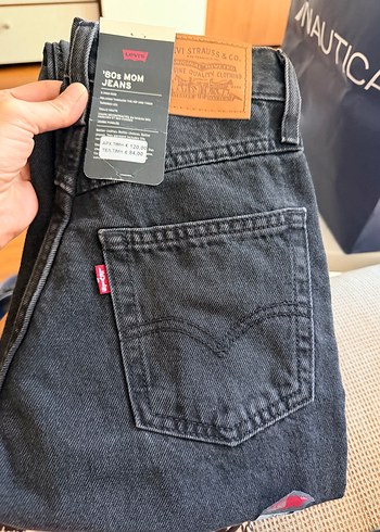Levis 90s Mom Jean Rahat Ve Sik Denim 24 28