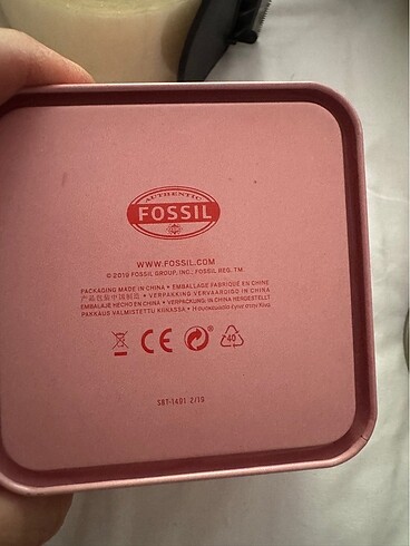 Beden Fossil saat kutusu. Sadece kutu