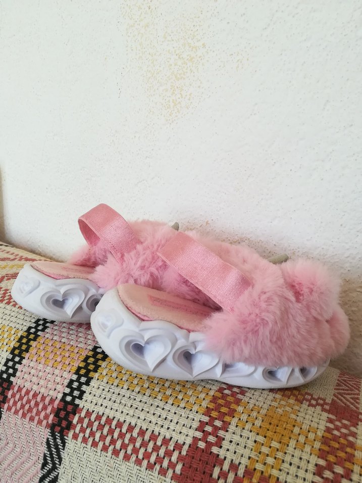 Kız bebek  peluş Terlik - Görsel 5