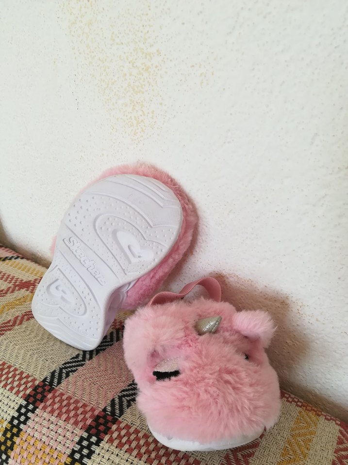 Kız bebek  peluş Terlik - Görsel 4