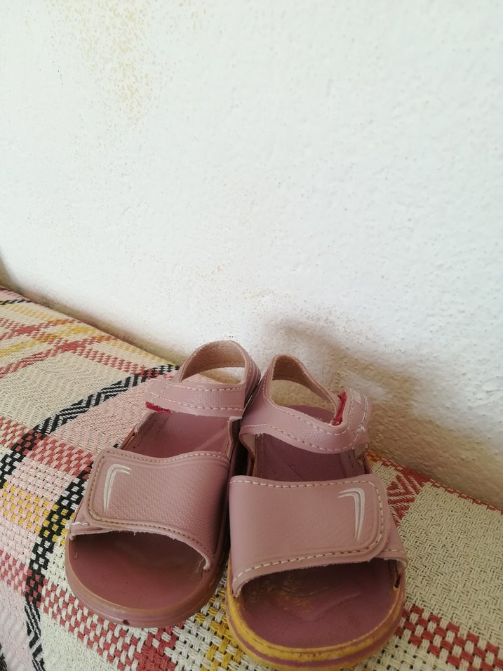 vicco Pembe Cırt Cırtlı Sandalet - Görsel 3