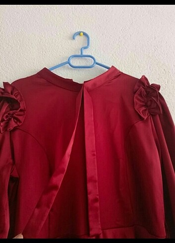 Bordo saten abiye elbise tesettür