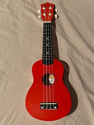 kırmızı ukulele gonzales