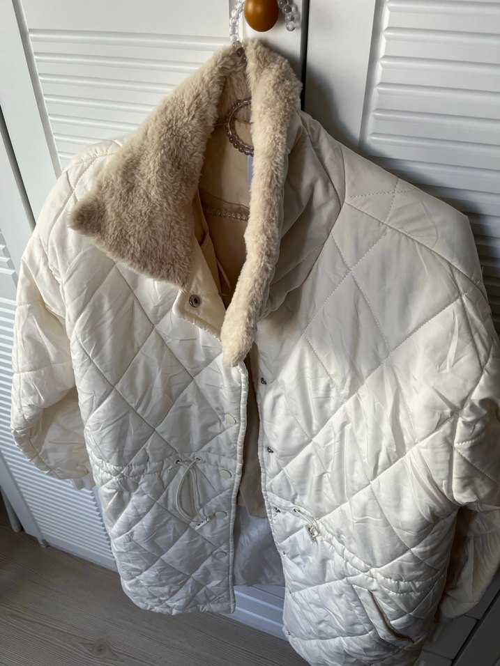 Beyaz Kadın Kürklü Midi Kışlık Ceket - Görsel 2