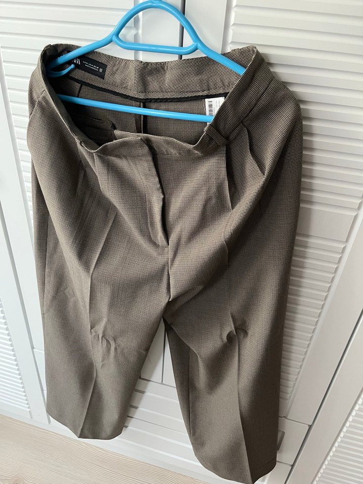 Bej Keten Kadın Pilili Kumaş Pantolon - Görsel 3