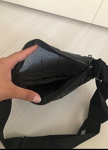  Beden siyah Renk Çapraz çanta 