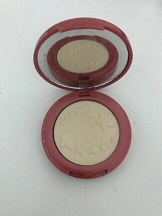 Pastel Stardust Highlighter 320