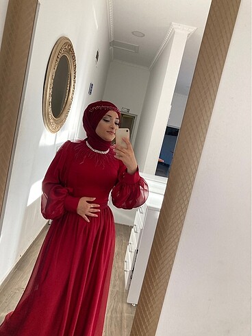 m Beden kırmızı Renk Abiye elbise