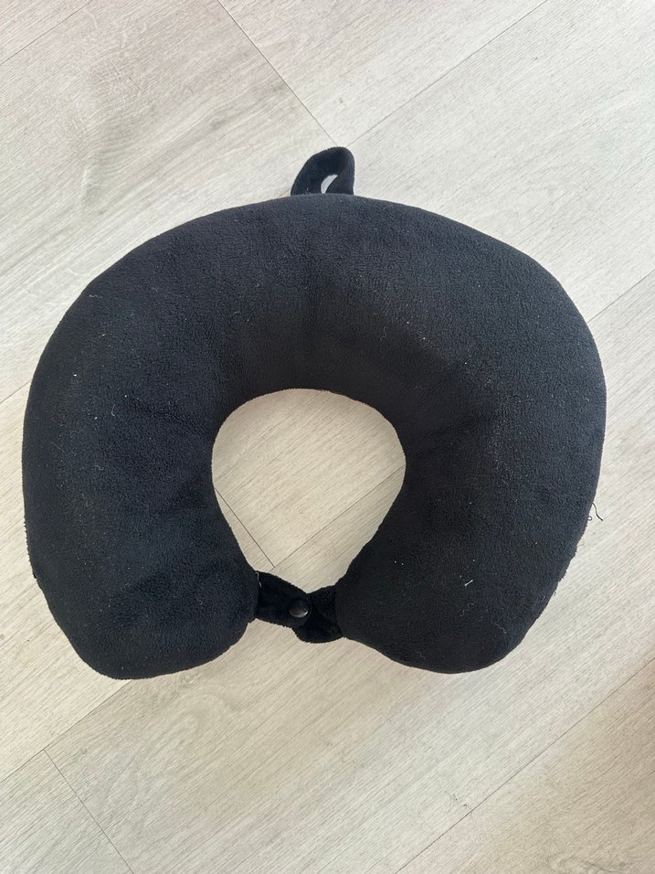 Çift Taraflı Leopar Desenli Boyun Yastığı - Görsel 2