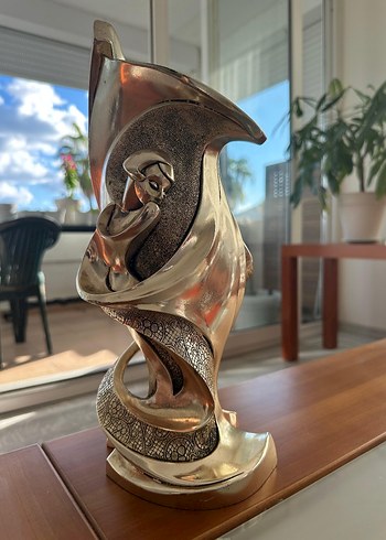 Parlak Altın Renkli Dekoratif Figürin - Görsel 2