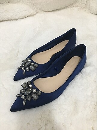 Zara Saten Lacivert Taşlı Babet