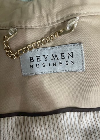 Bej Düğmeli Kadın Ceket - Görsel 4