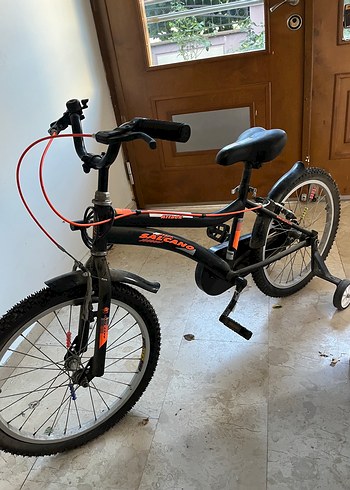 Siyah Çocuk Üç Tekerlekli Bisiklet - Görsel 3