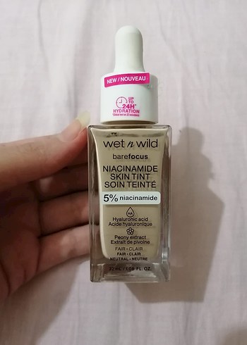 Wet n Wild Niacinamide Fondöten - Açık Bej