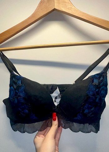 Victoria s Secret İntimissimi 75B push up sütyen
