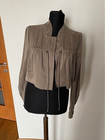 Karl Lagerfeld crop ceket