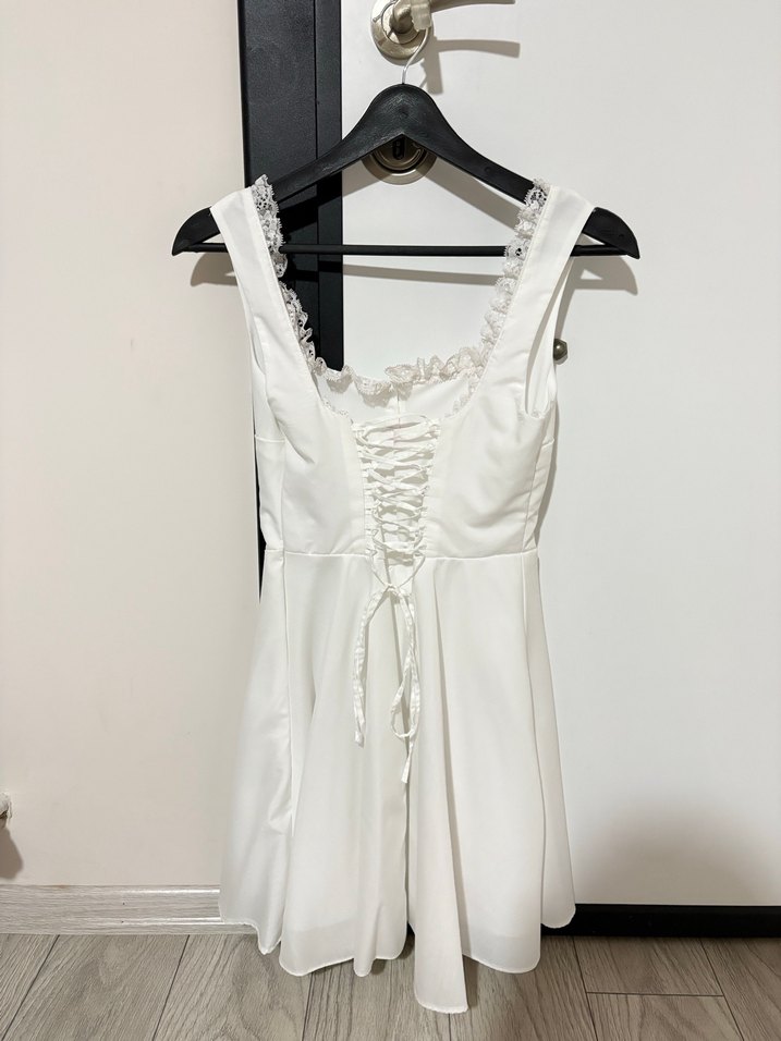 Beyaz Mini Elbise - Görsel 2