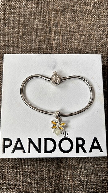 Pandora Pandora ateş böceği charm