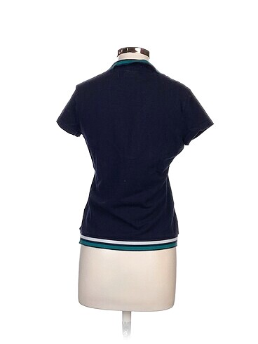 44 Beden Lacoste T-shirt %70 İndirimli.