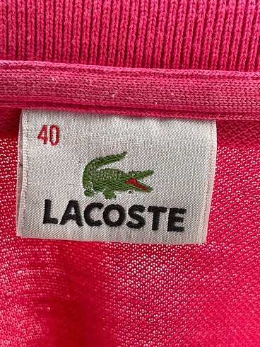 40 Beden pembe Renk Lacoste T-shirt %70 İndirimli.