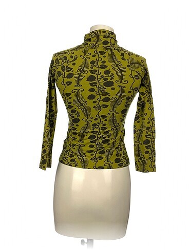 s Beden PreLoved Kazak / Triko %70 İndirimli.
