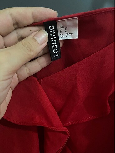 H&M H&M Omzu açık bluz 40 beden