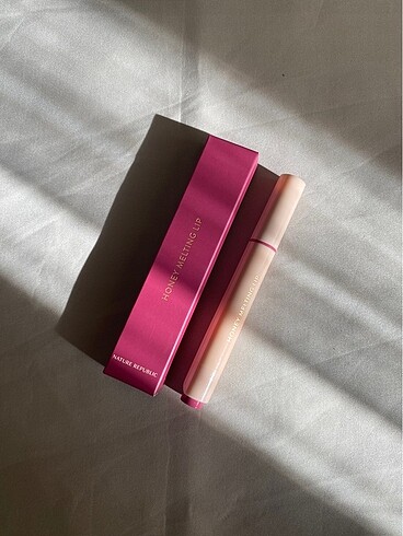 Nature Republic Honey Melting Lip